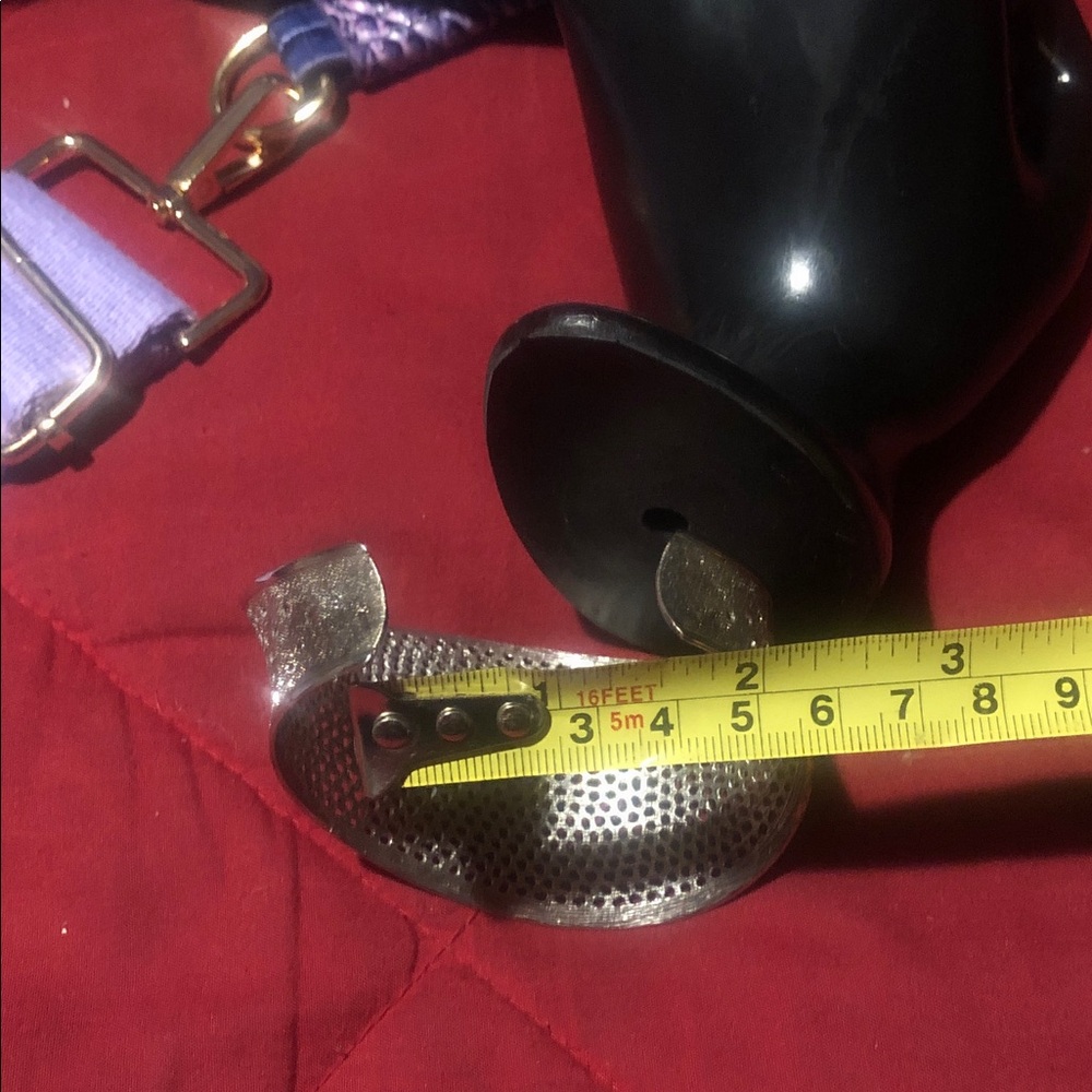 Unlisted Silver Rhinestone Bracelet - Picture 4 of 4
